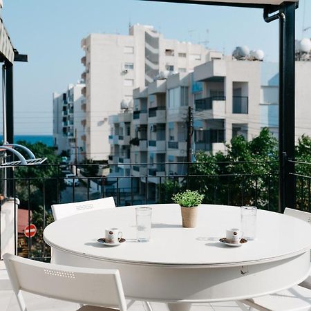 Appartement Seasunlove Apt. à Larnaca Extérieur photo