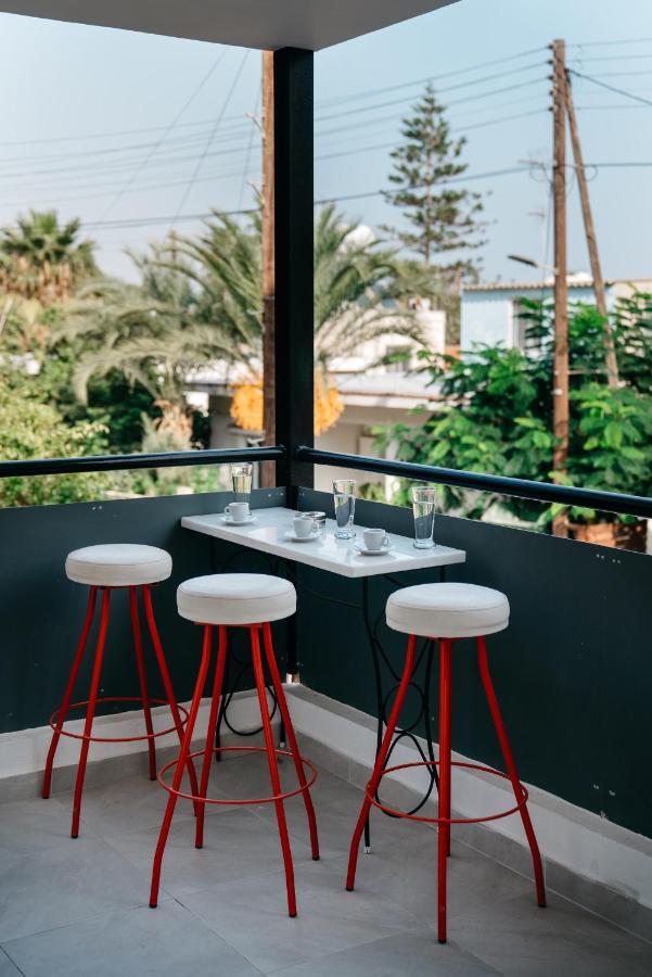 Appartement Seasunlove Apt. à Larnaca Extérieur photo